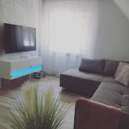 Lavanda Apartman Rust